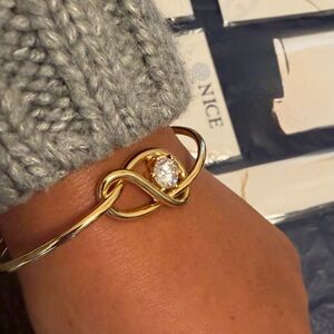 Nice and Bella Gold  plated Infinity Knot Bracelet with Crystal by